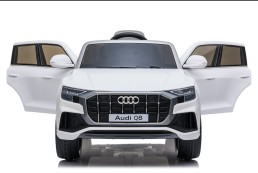 Dětské elektrické auto Audi Q8 bílá