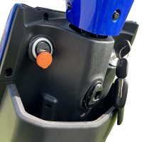 Elektroskútr RACCEWAY® E-FICHTL®, bílý-lesklý s baterií 12Ah