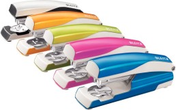 Sešívačka Leitz NeXXt WOW 5502 zelená